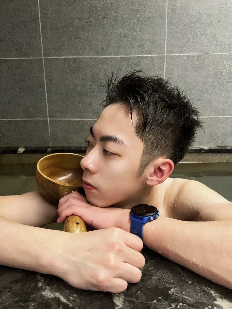 master spa | gay spa | 師傅照片 | 風邵 Feng Shao 3