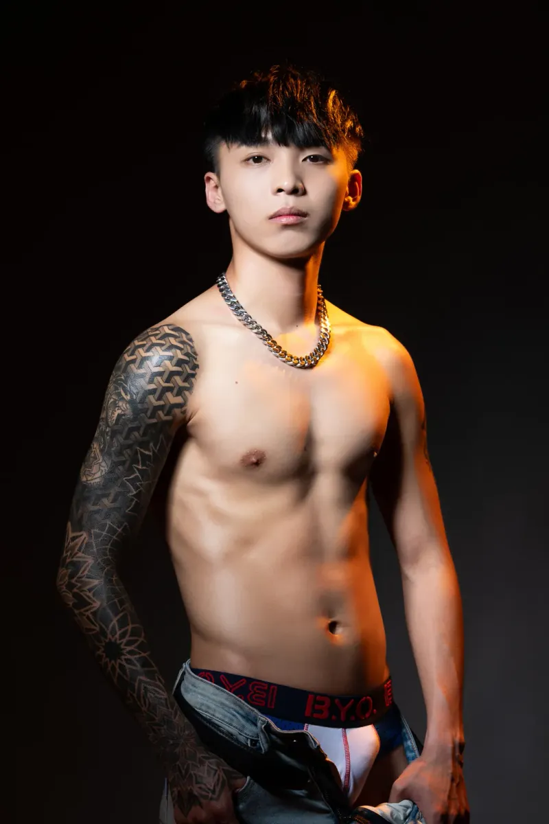 master spa | gay spa | 師傅照片 | 洛奇 Lochy 3